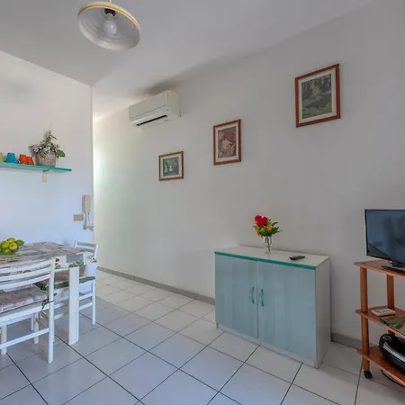 Guesthost - Salento Sun & Sea Apartment