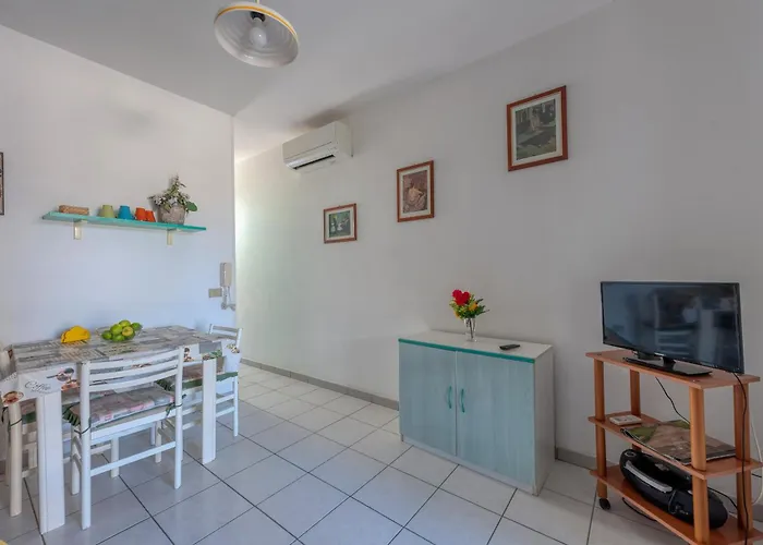Guesthost - Salento Sun & Sea Apartment
